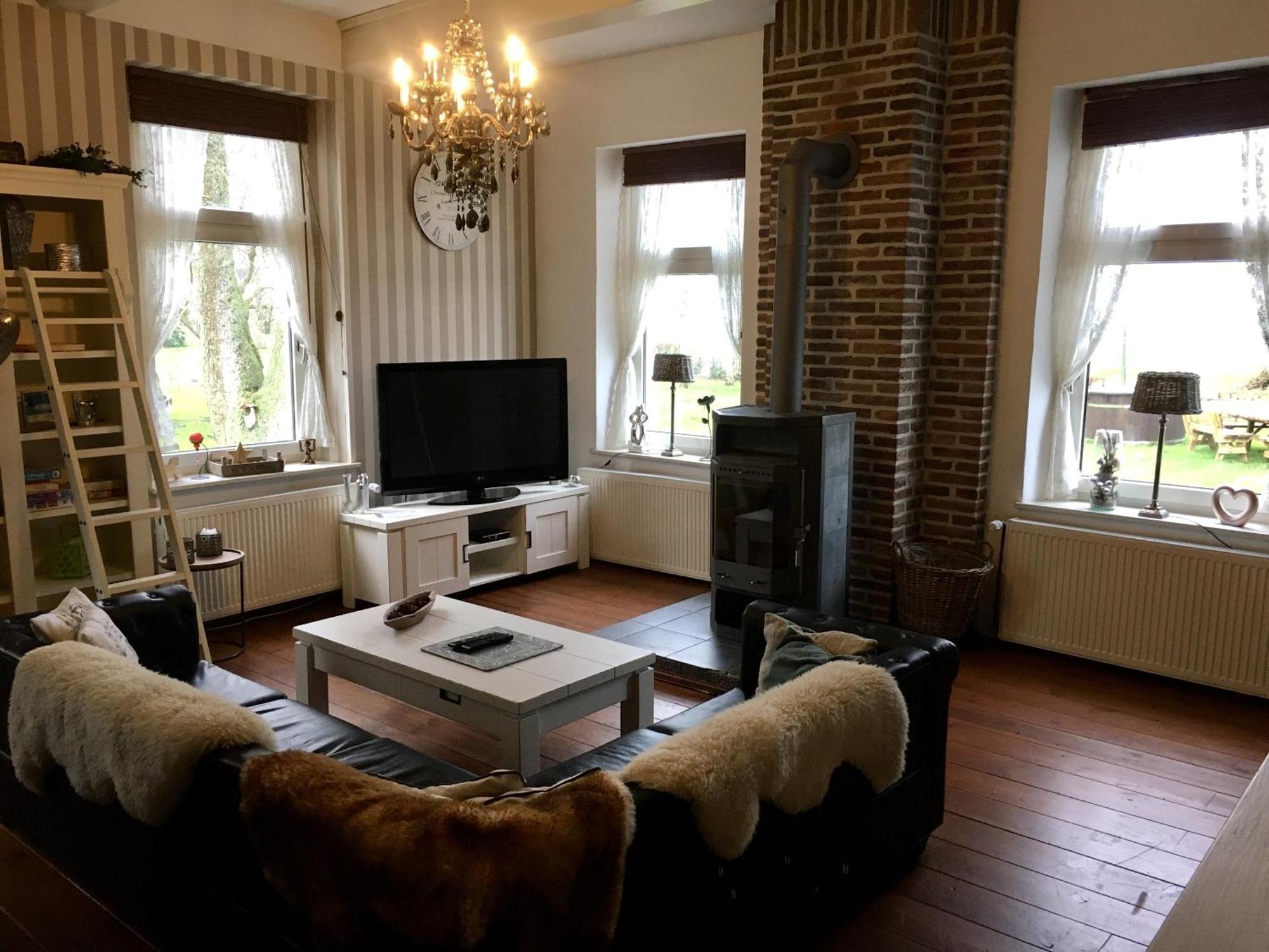 Steinhaus Hof Villa Bunde  Екстериор снимка